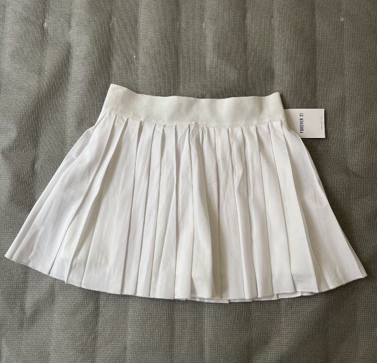 New Forever 21 Women’s Pleated Tennis Skirt, Size Small