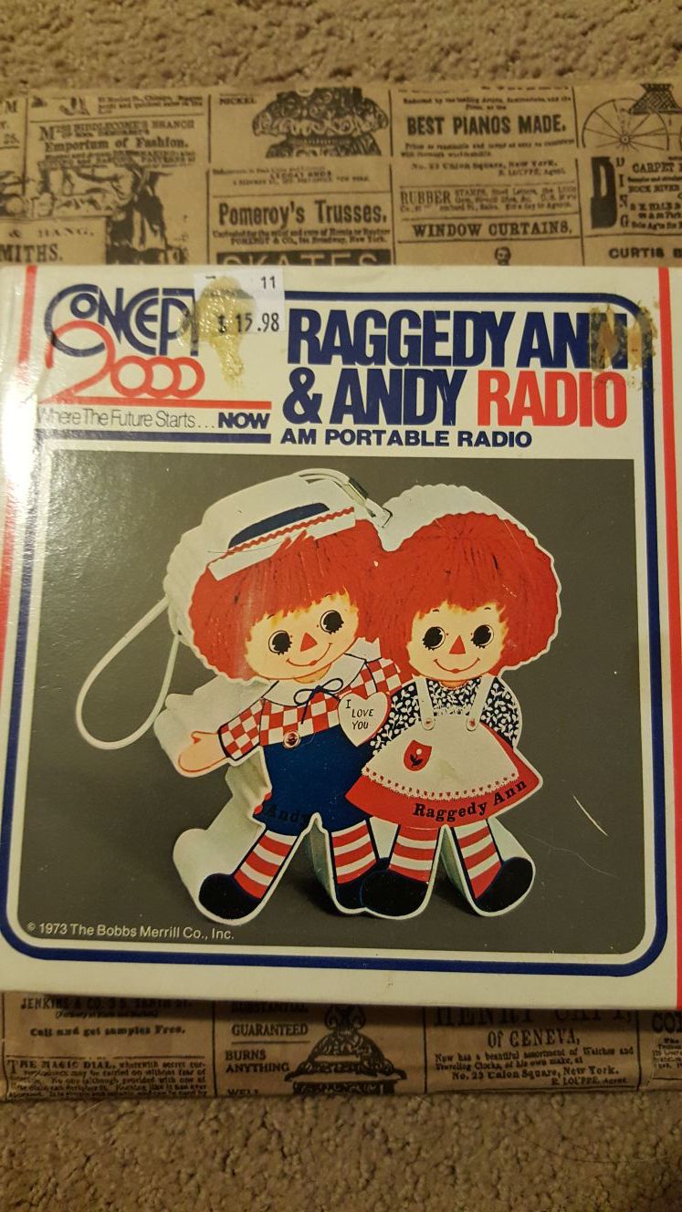 Raggedy Ann & Andy AM Radio