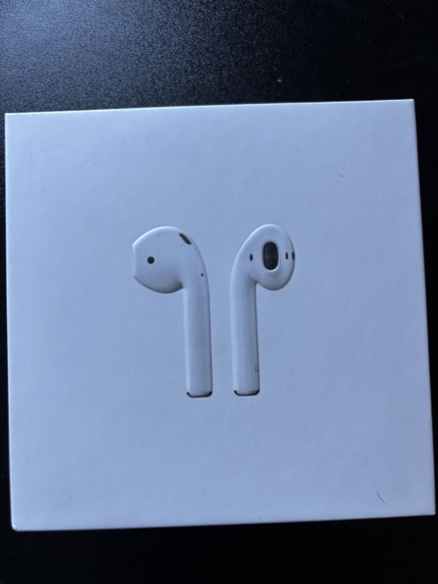 Apple AirPods 