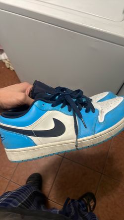 Jordan 1 low unc obsidian