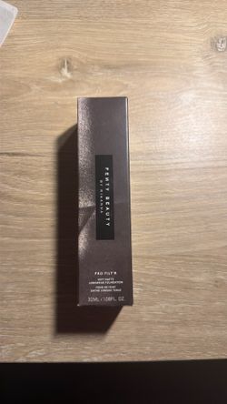 Fenty Beauty Pro Filt’R Soft Matte Foundation