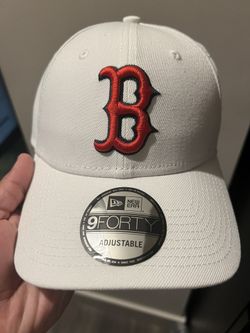 Mens Boston Red Sox Hat(Never Worn) Brand New.