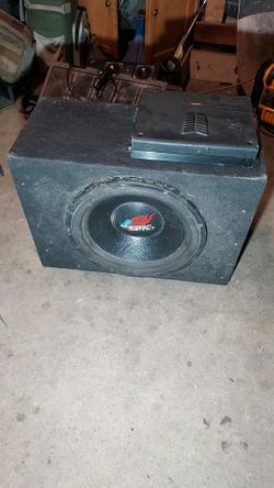 Lanzar Distinct Subwoofer in Carpeted Box