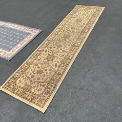 Traditional Oriental Runner Rug Clean and Good Condition