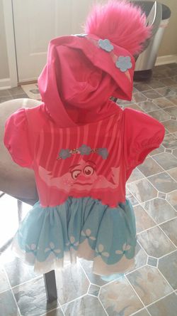 Costume- Princess Poppy