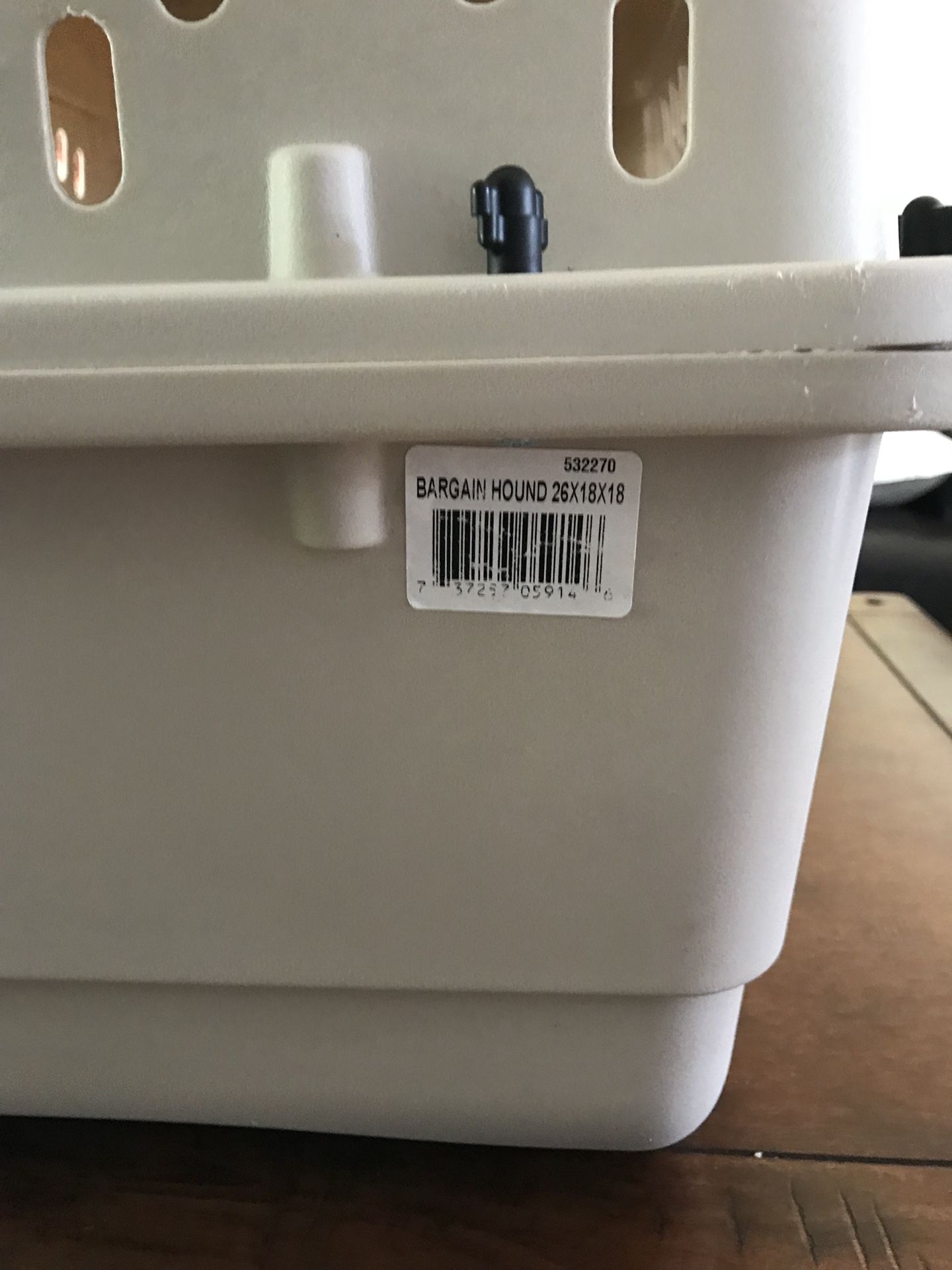 Bargain Hound Pet Portable Kennel w/ Handle for Sale in Chattanooga, TN OfferUp