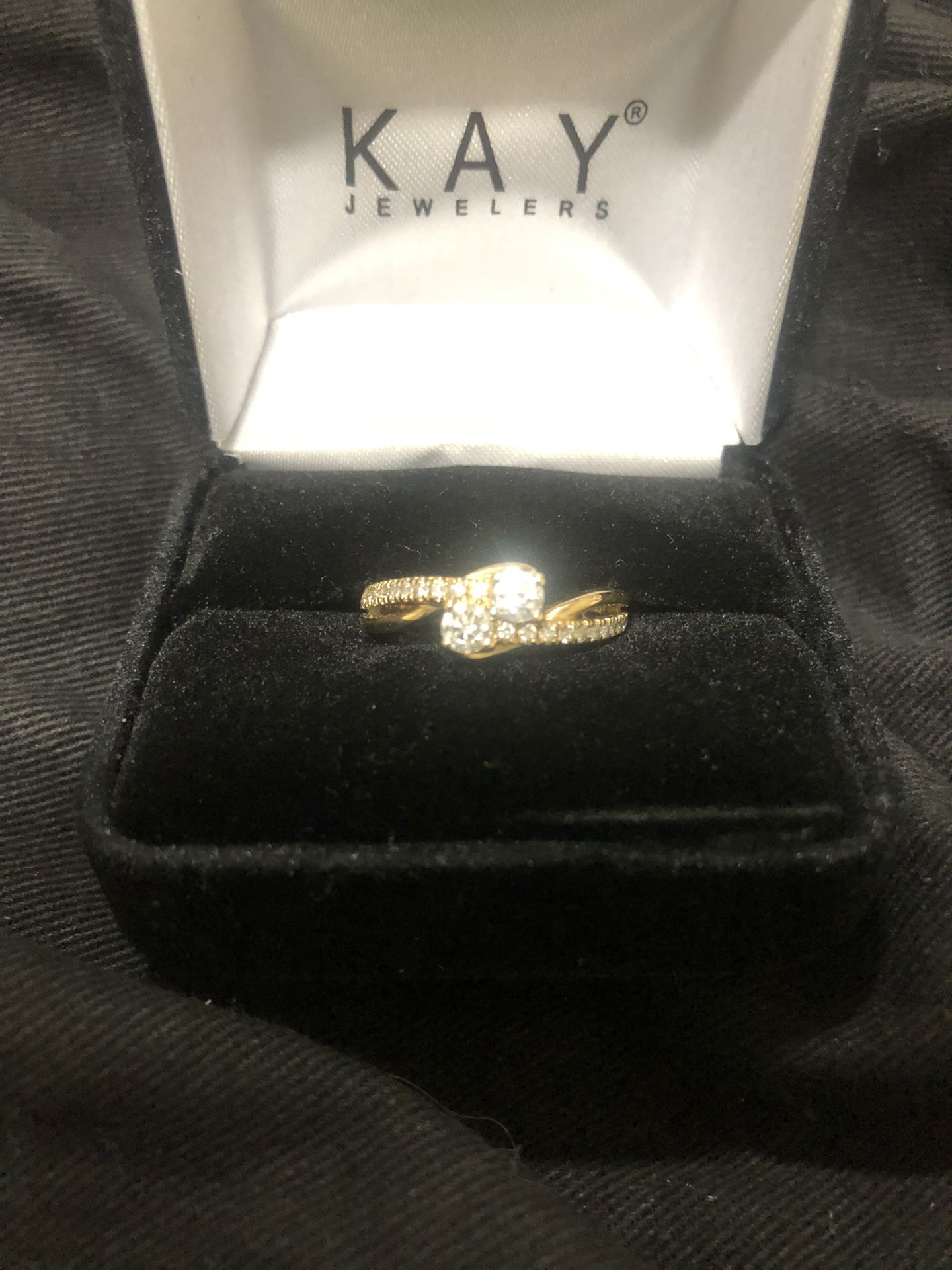 14k yellow gold diamond ring