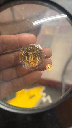 Memorial coin