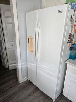 LG Refrigerator