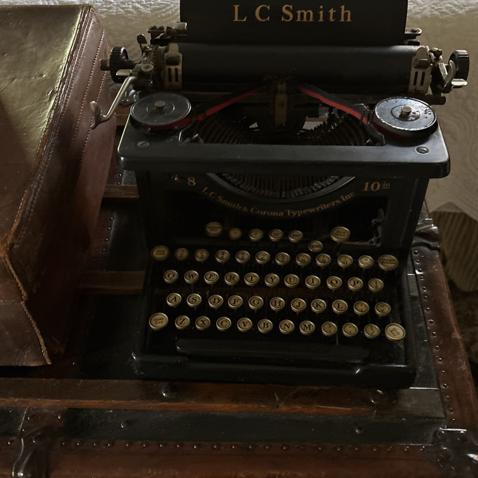 L C SMITH TYPEWRITER