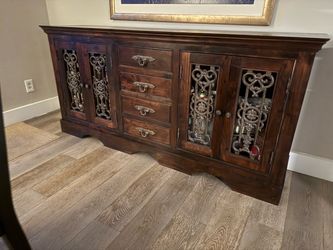 Sideboard - Buffet