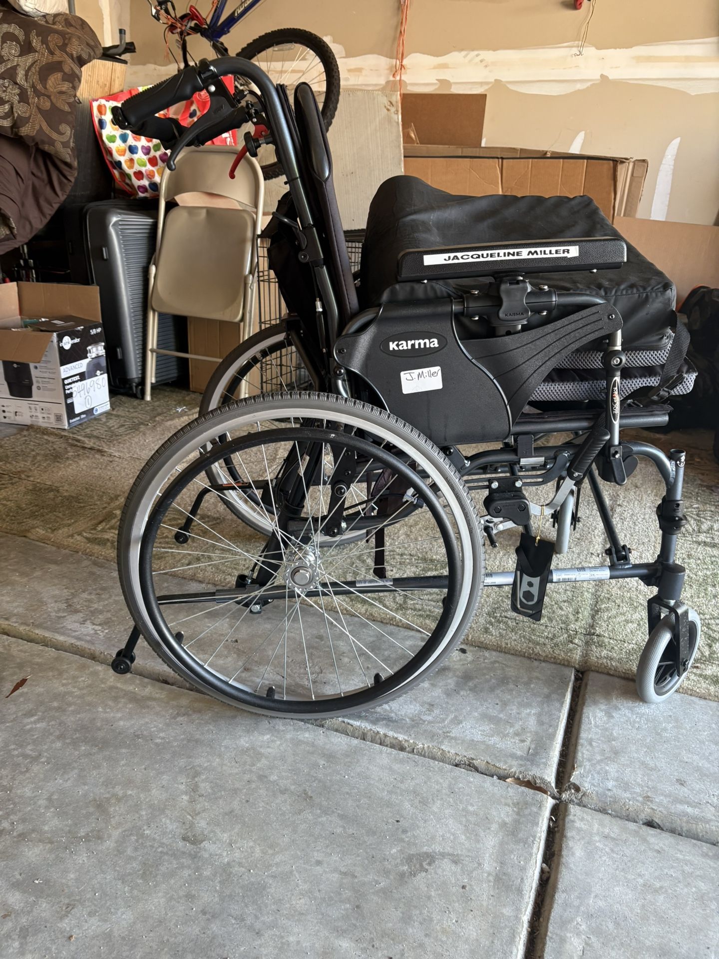 Ergonomic V-Seat Reclining Wheelchair