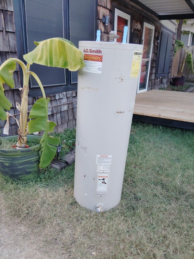 A.O.Smith 50 Gallon Electric Water Heater / Boiler