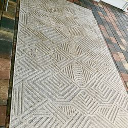 Geometric Pattern Rug