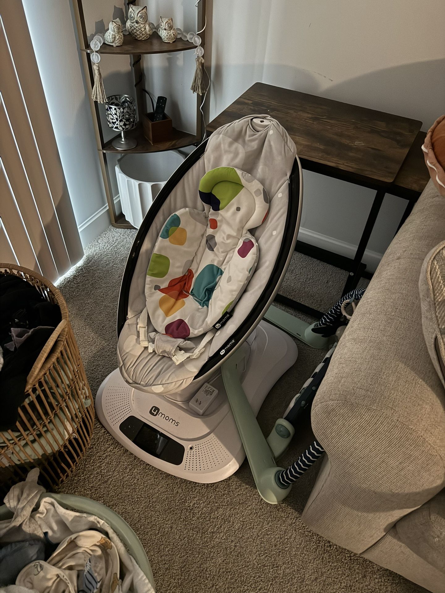 4moms mamaRoo $70