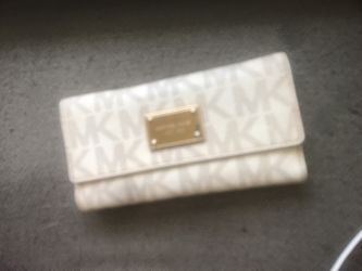 MK wallet