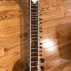 G Rosul Sitar