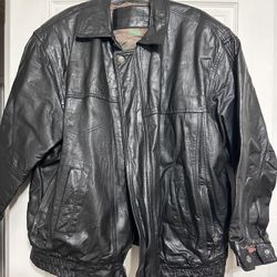 Men’s Leather Jacket