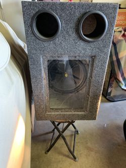 12” Kicker Subwoofer and Box