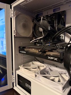 AMD Gaming PC Setup w/ Monitor & Gaming Mouse