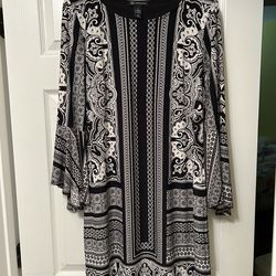 INC International Concepts Black & White Long Sleeve Dress