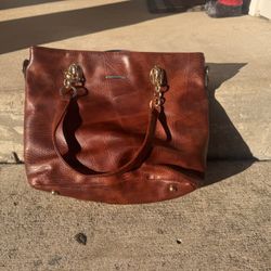 Brown Three Piece Bag / Bolsa De Tres Piesas 