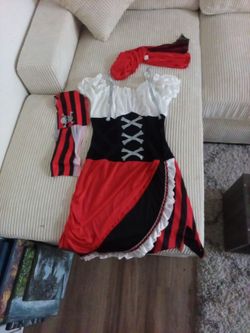Female pirate costume