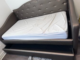 Beautiful day bed