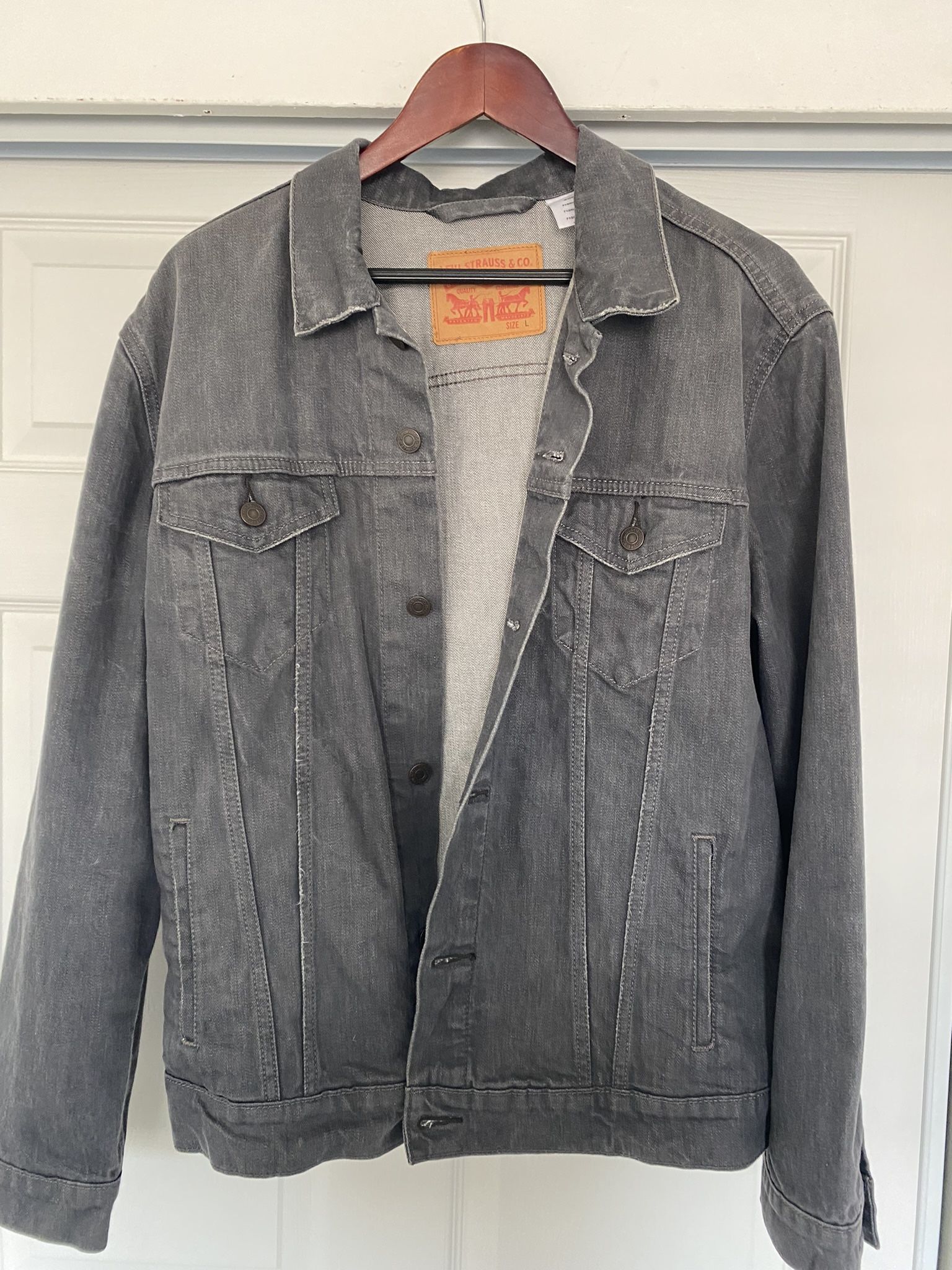 Vintage men’s Levi’s Denim jacket 