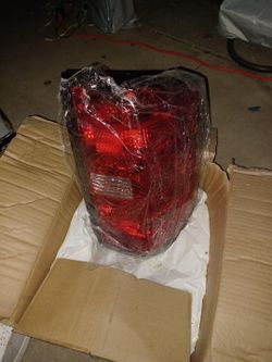 New 2014-2018 Chevy Truck R Tail light
