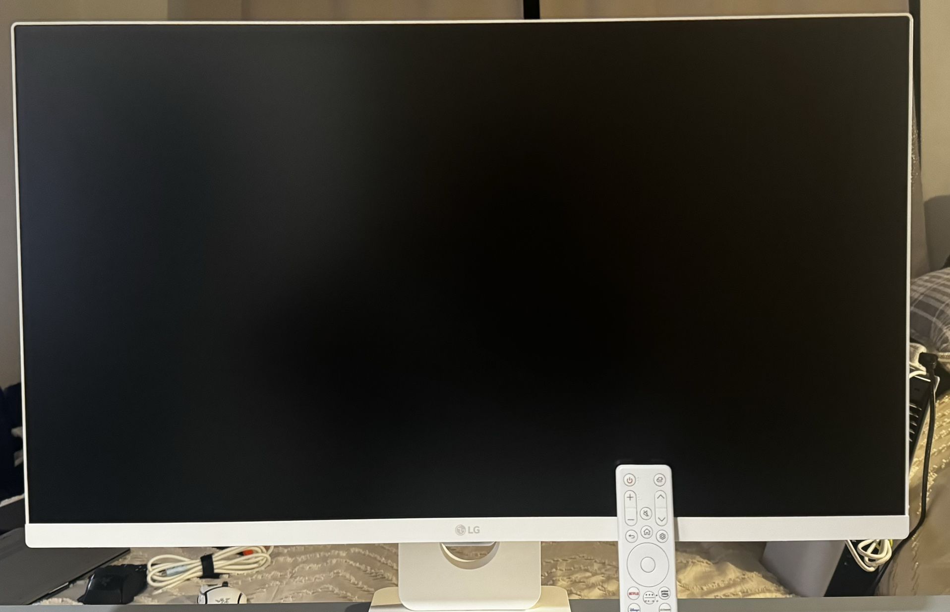 LG 27” Smart monitor