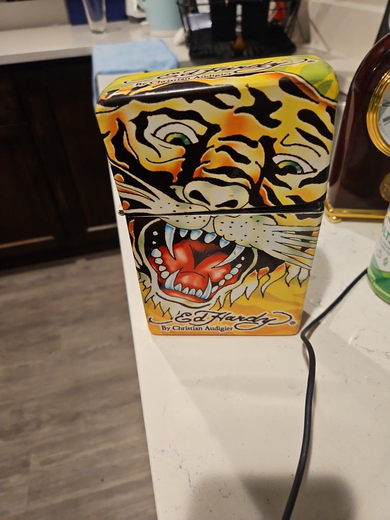 Ed Hardy rechargeable lighter by Christian Audigier