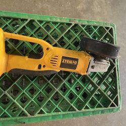 Dewalt 18v Saw And Angle Grinder
