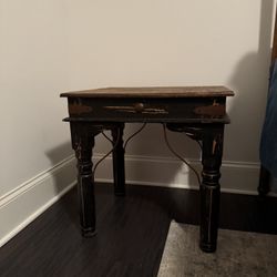 Side/End Table