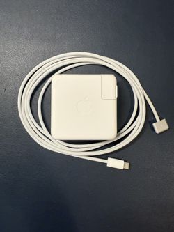Apple 67W MagSafe Charger