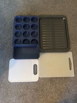 Kitchen ware and cups