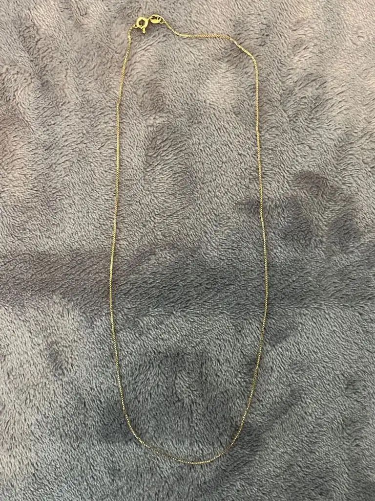 Gold Chain Necklace Solid 14k Italy 1.72g Scratch/Magnet Tested