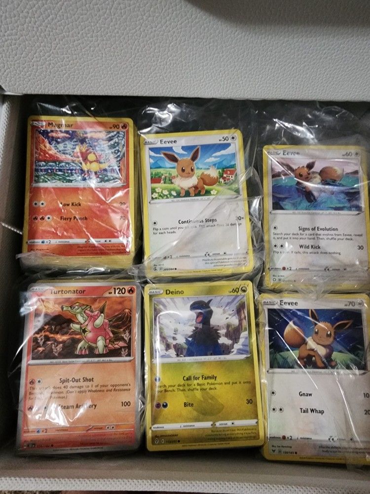 200 Pokémon Cards, Rares, Holos, Etc