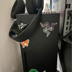 Wanting To Trade Series X For Ps5 Or $400