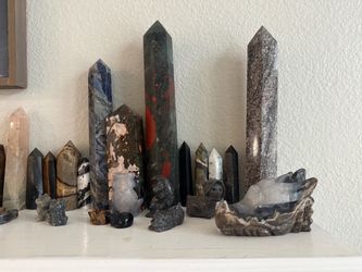 Crystals and press on nails