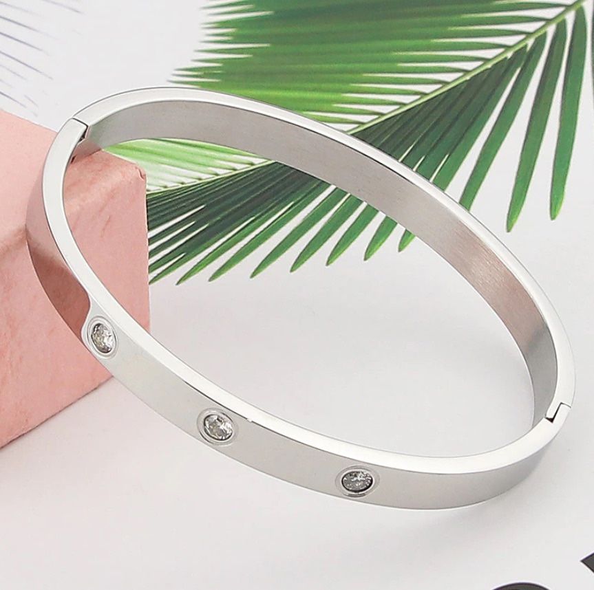 B57- Luxury Lovers Bangle Bracelet Cubic Zircons! 3- ZIRCONS!