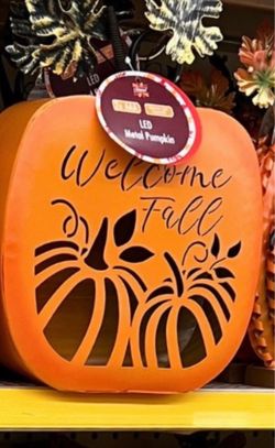 LED Metal Pumpkin Welcome Fall Decoration