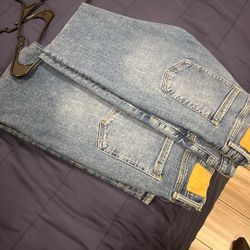 2 Pair Of Jeans Both 33/32