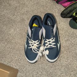 Mizuno Metal Cleats Women's Softball