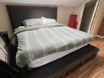 Sealy King Bed w/ Premium Posturepedic Mattress + Solid Wood Frame