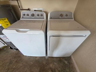 Ge washer ans dryer set