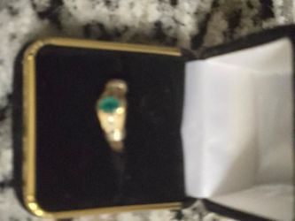 Emerald Birthstone Ring