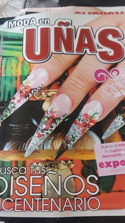 Revista diseños de uñas