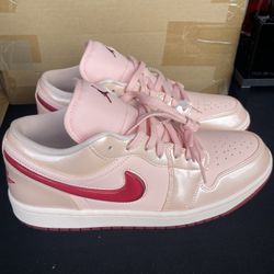 Nike Dunk Mens 10.5   Womens 12