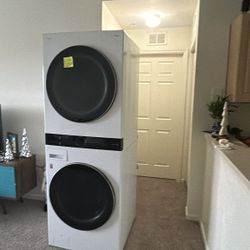 Washer And Dryer New EG ThinQ